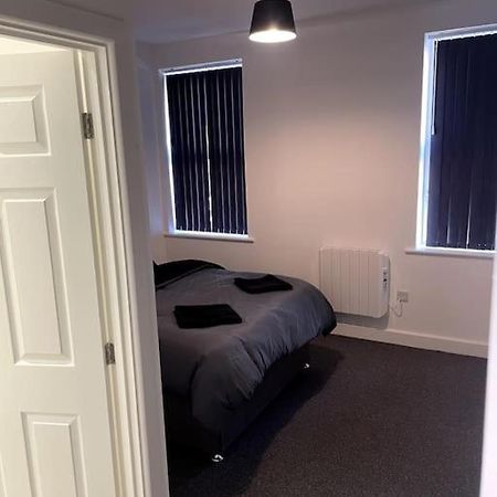 #4Bs 1 Bed Serviced Apartment Дербі Екстер'єр фото